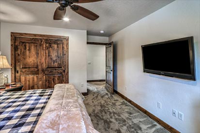 Bedroom Closet