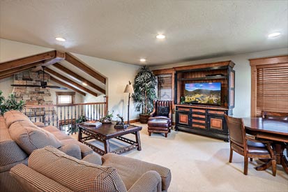 Upstairs Living Area