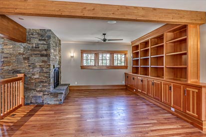 Upstairs sitting area